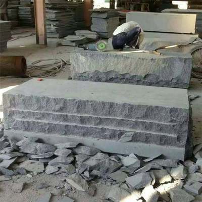 花崗巖青石廠家專業加工 火燒面、荔枝面、冰裂紋碎拼與干掛地鋪應用